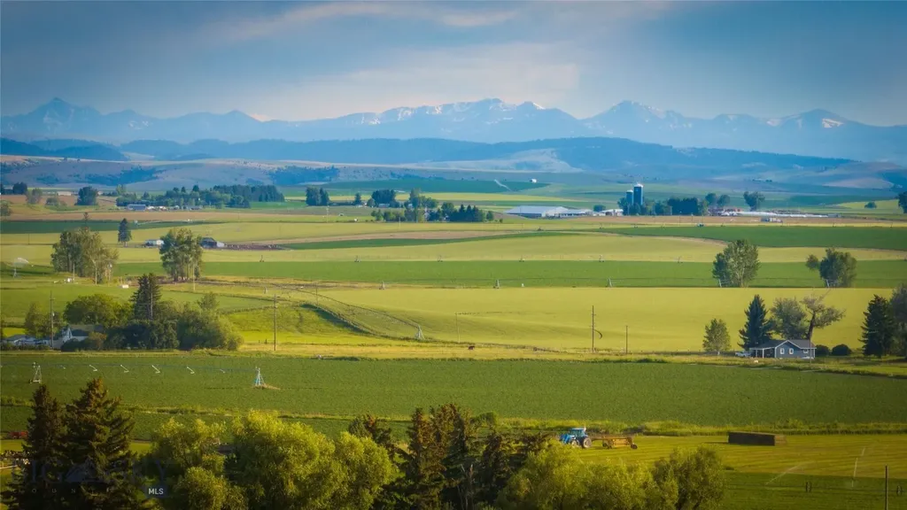 40 Wapiti Way Bozeman MT 59718
