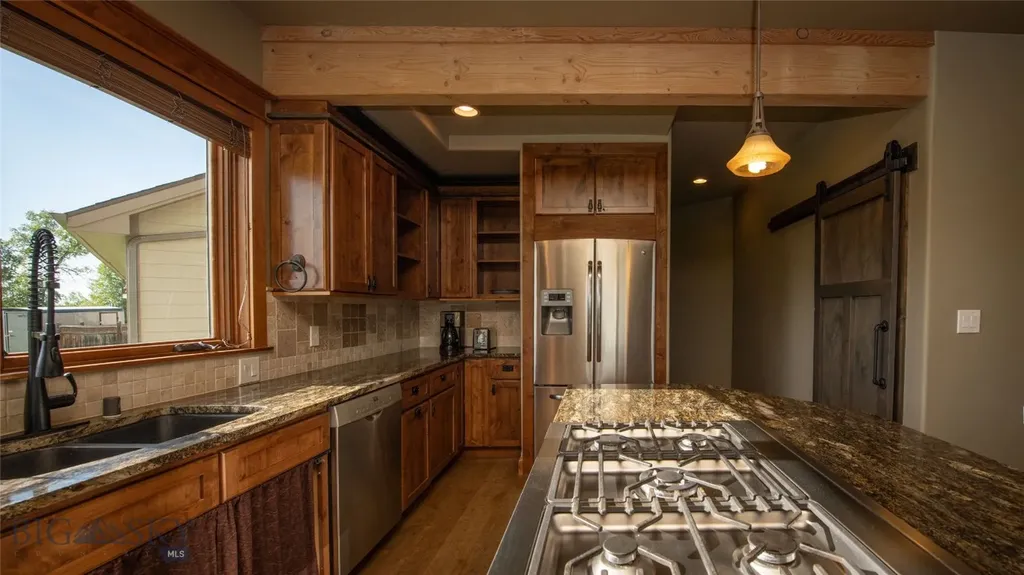 40 Wapiti Way Bozeman MT 59718
