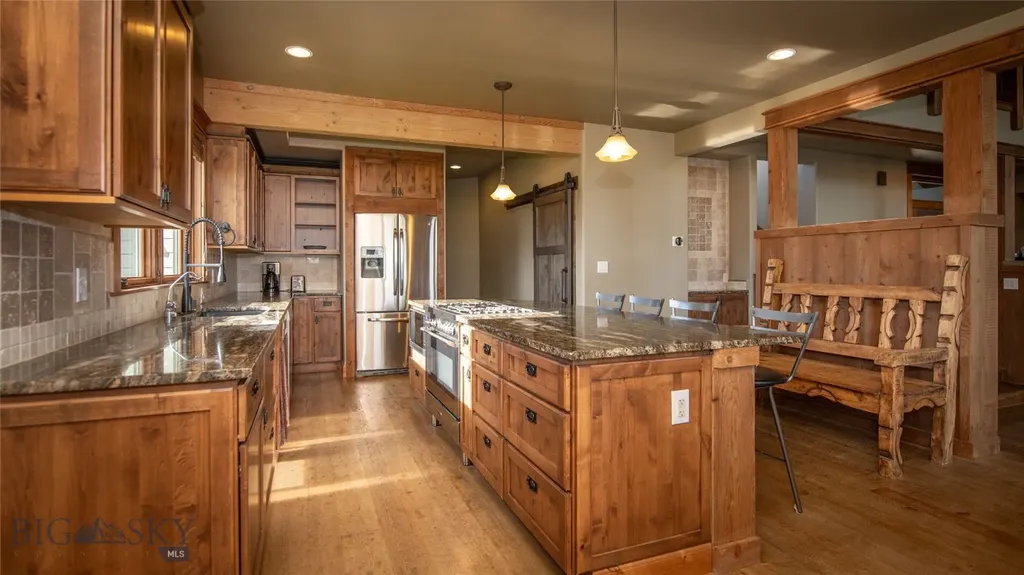 40 Wapiti Way Bozeman MT 59718