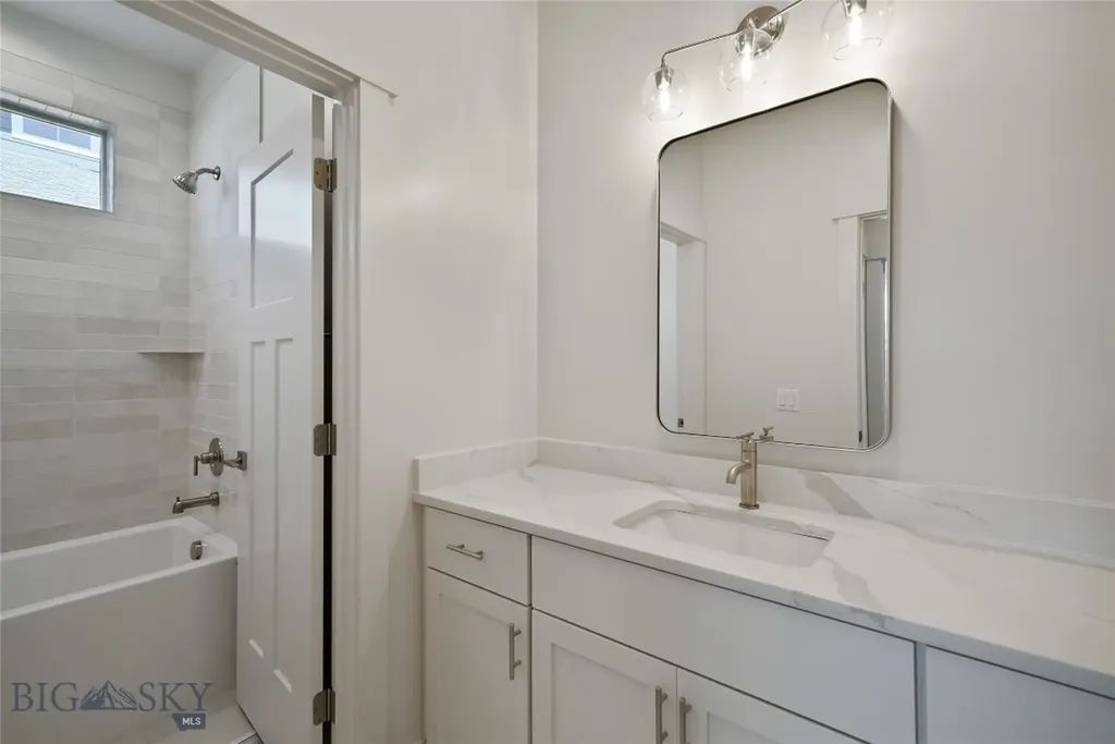 1503 Beeker Lane Belgrade MT 59714