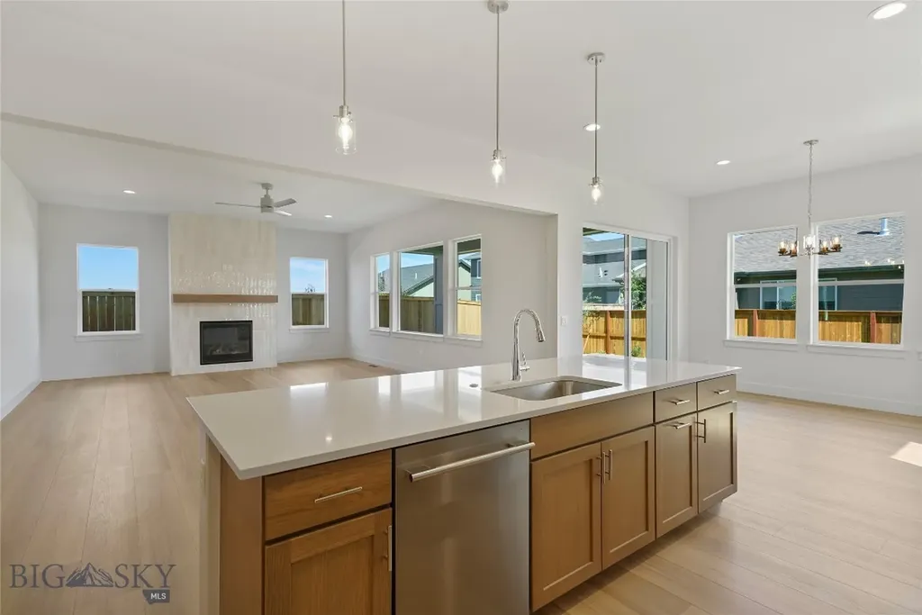 1505 Beeker Lane Belgrade MT 59714
