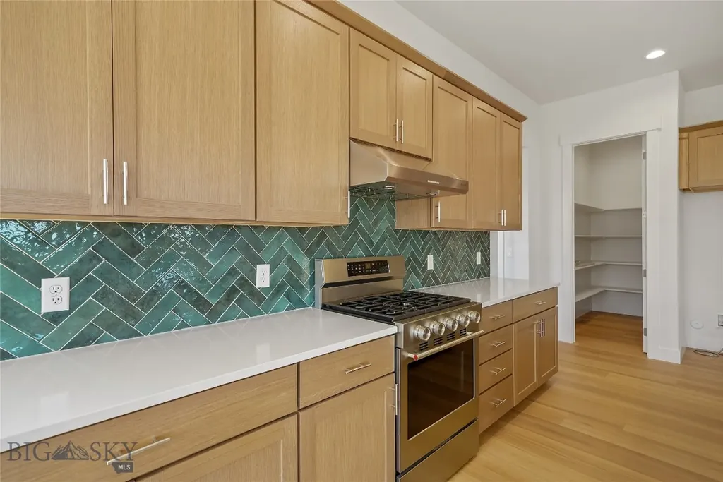 1505 Beeker Lane Belgrade MT 59714