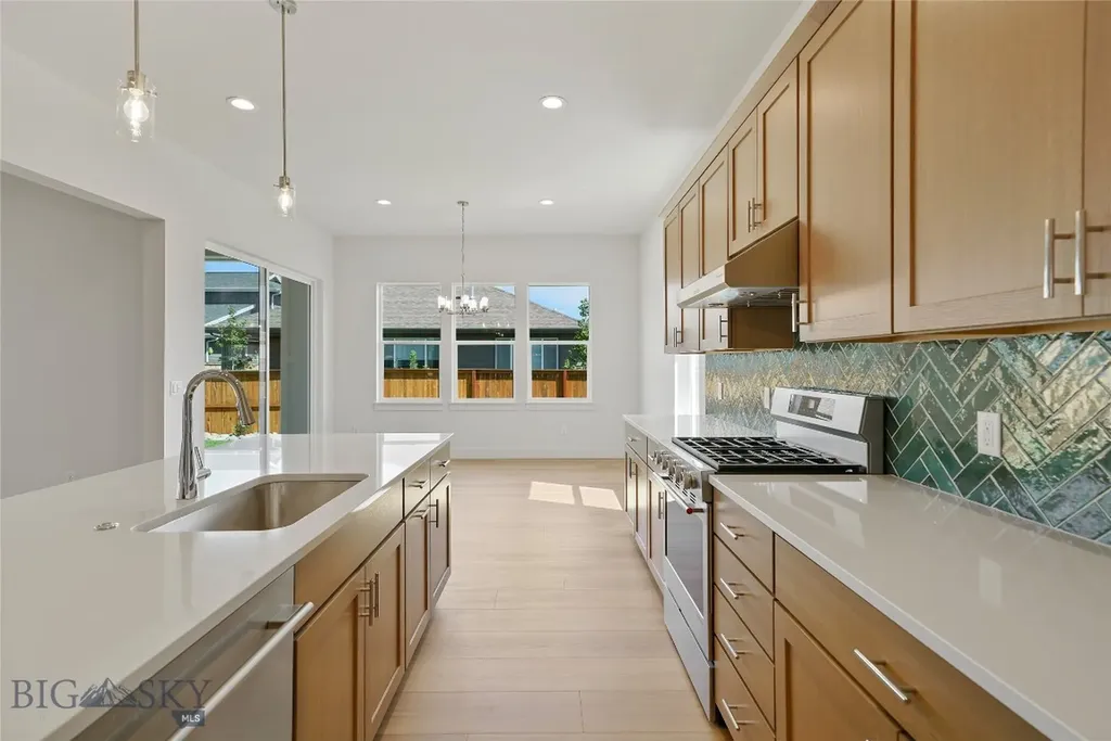 1505 Beeker Lane Belgrade MT 59714
