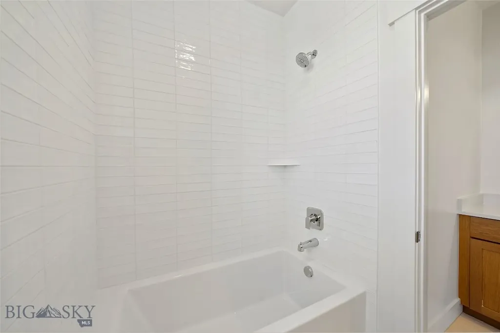 1505 Beeker Lane Belgrade MT 59714