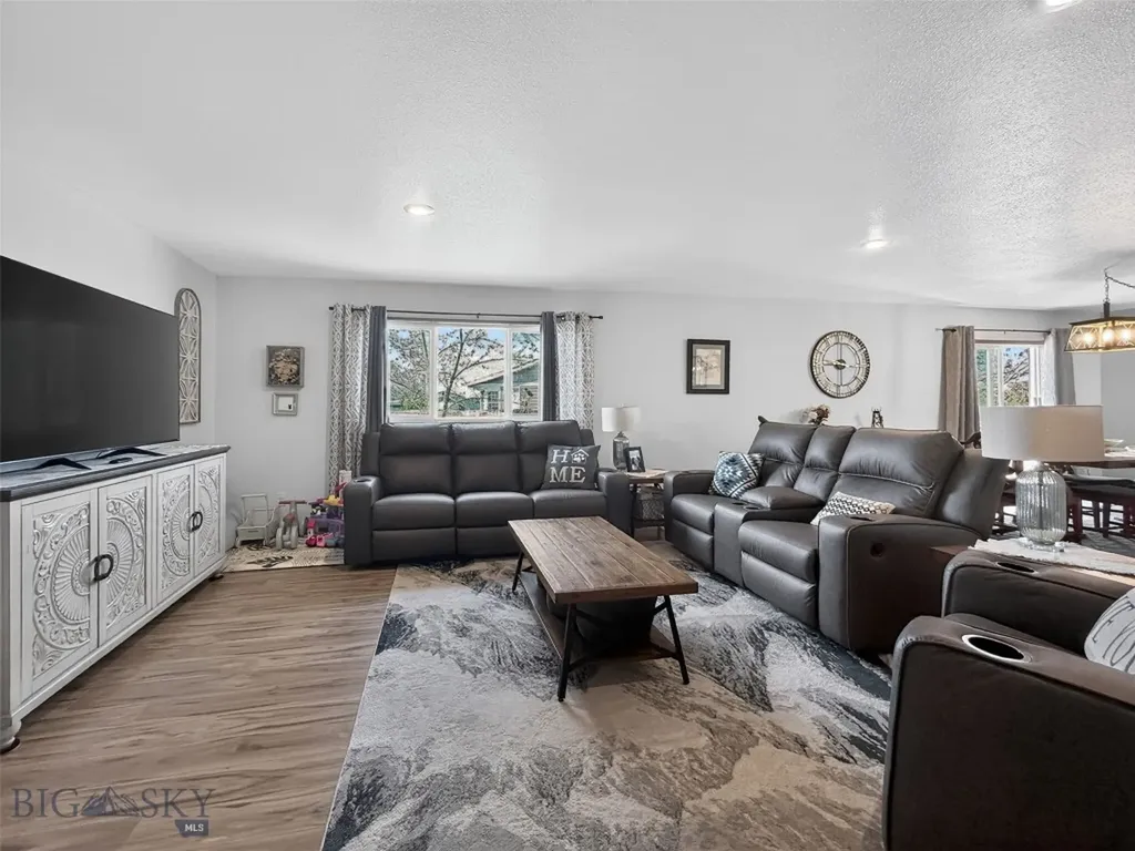 700 Mayfair Belgrade MT 59714