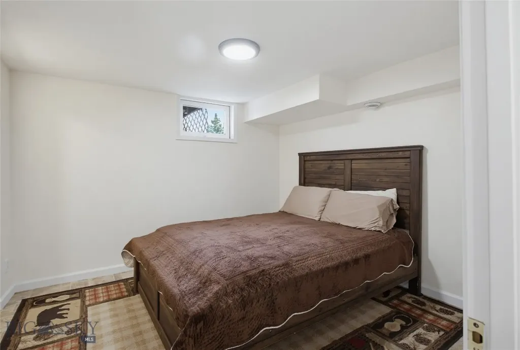 3301 Carter Butte MT 59701