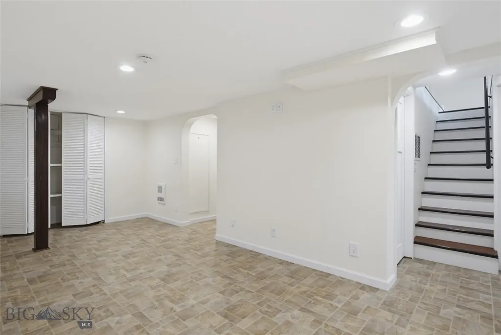 3301 Carter Butte MT 59701