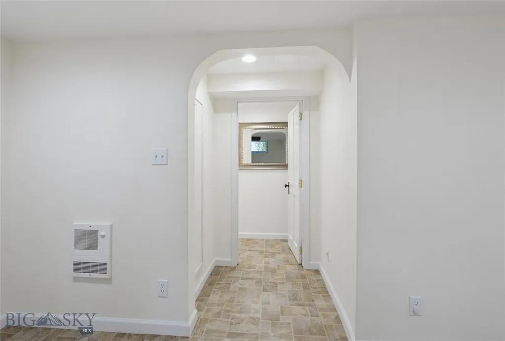 3301 Carter Butte MT 59701