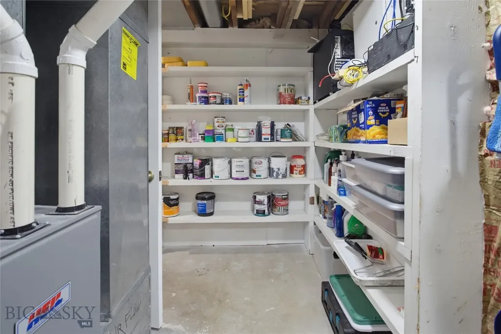 3301 Carter Butte MT 59701