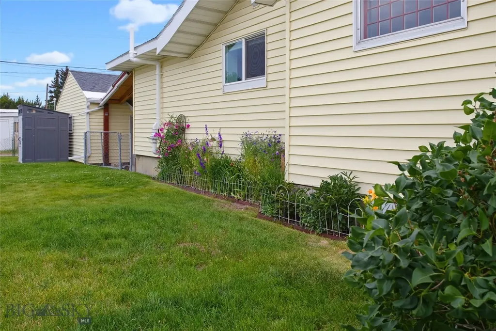 3301 Carter Butte MT 59701