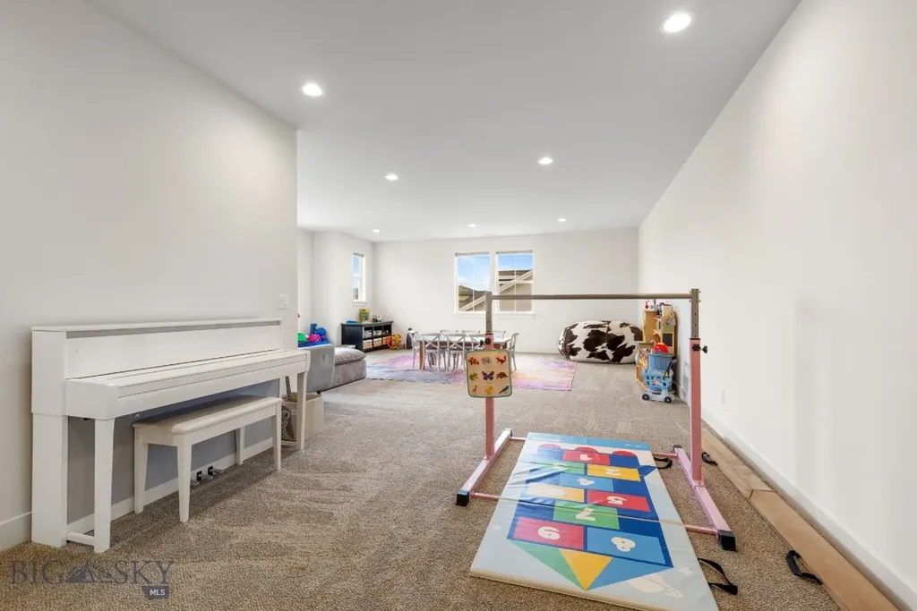 1518 Belle Starr Drive Belgrade MT 59714