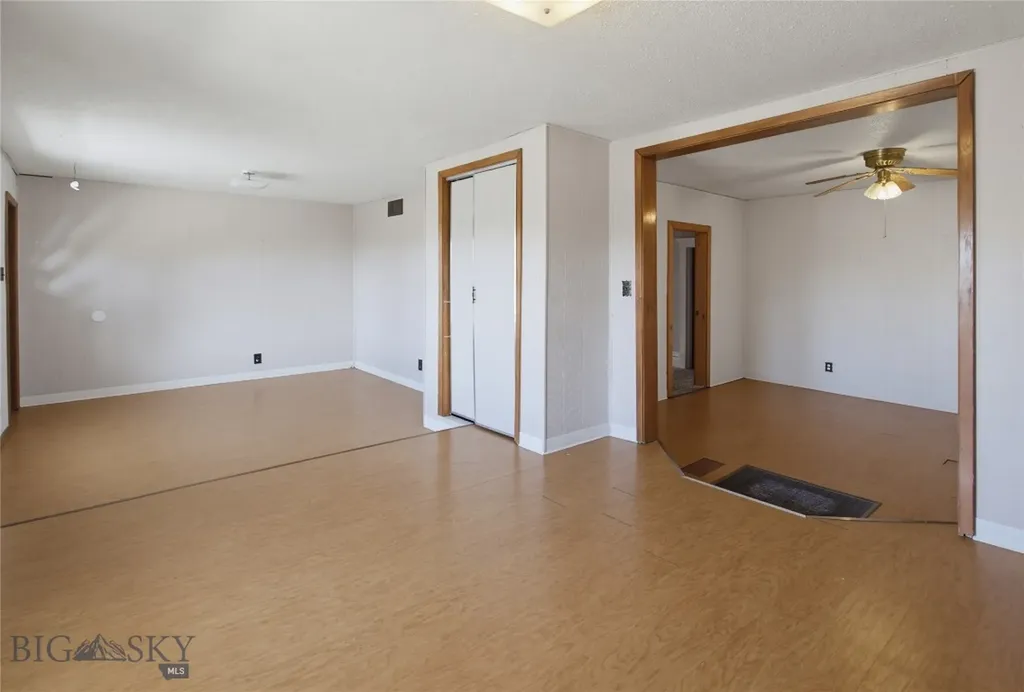 925 W Woolman Butte MT 59701