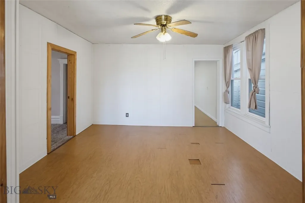 925 W Woolman Butte MT 59701