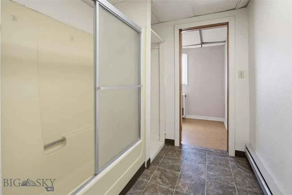 925 W Woolman Butte MT 59701