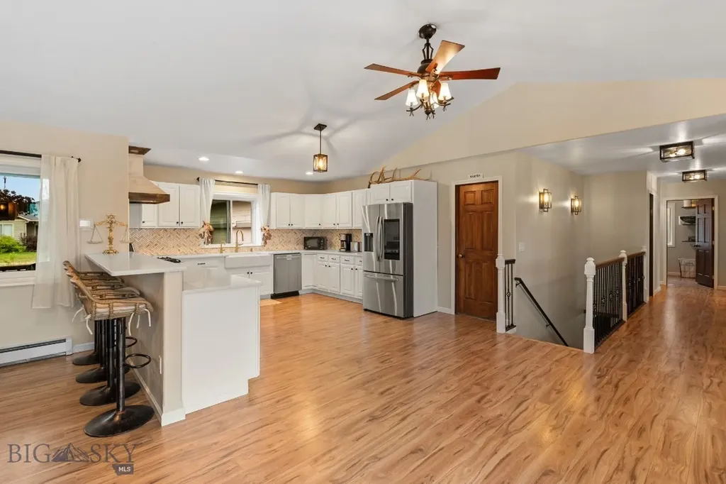 1113 E Gallatin Avenue Belgrade MT 59714