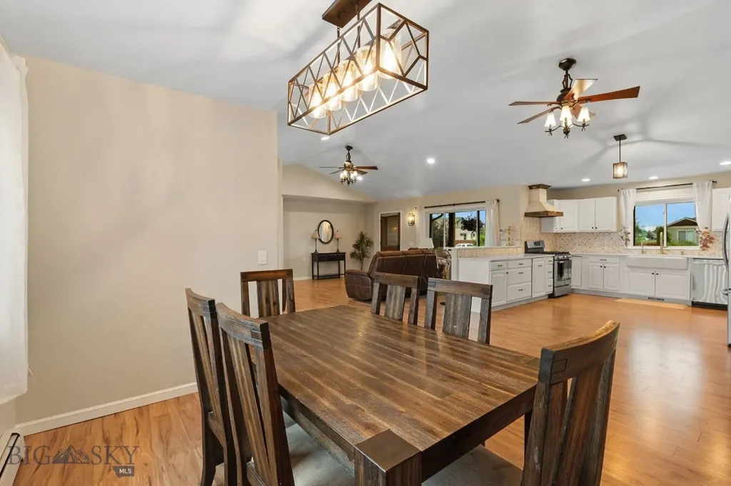 1113 E Gallatin Avenue Belgrade MT 59714