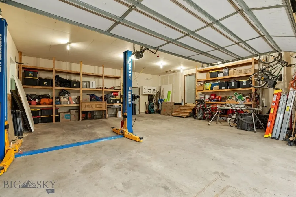 1113 E Gallatin Avenue Belgrade MT 59714