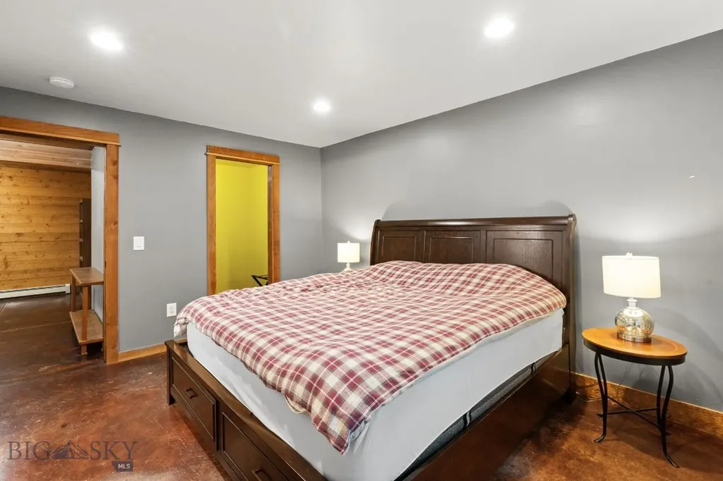 1113 E Gallatin Avenue Belgrade MT 59714
