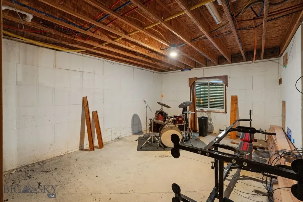 1113 E Gallatin Avenue Belgrade MT 59714