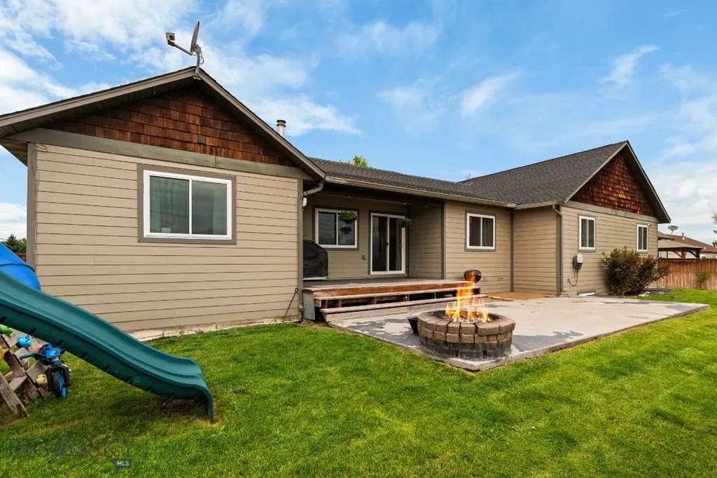 1113 E Gallatin Avenue Belgrade MT 59714