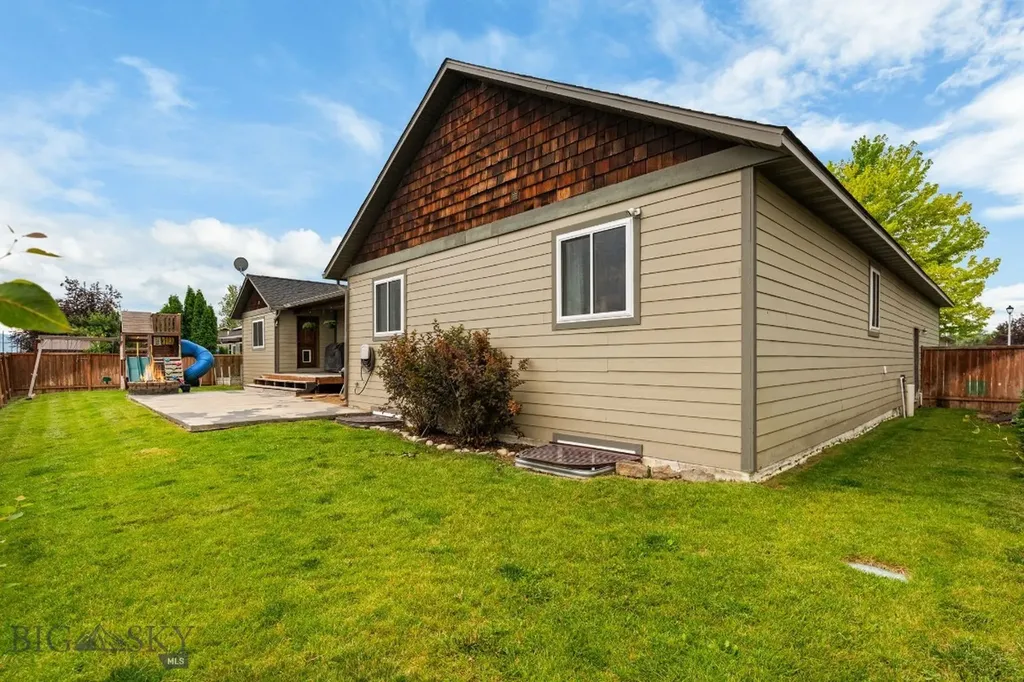 1113 E Gallatin Avenue Belgrade MT 59714