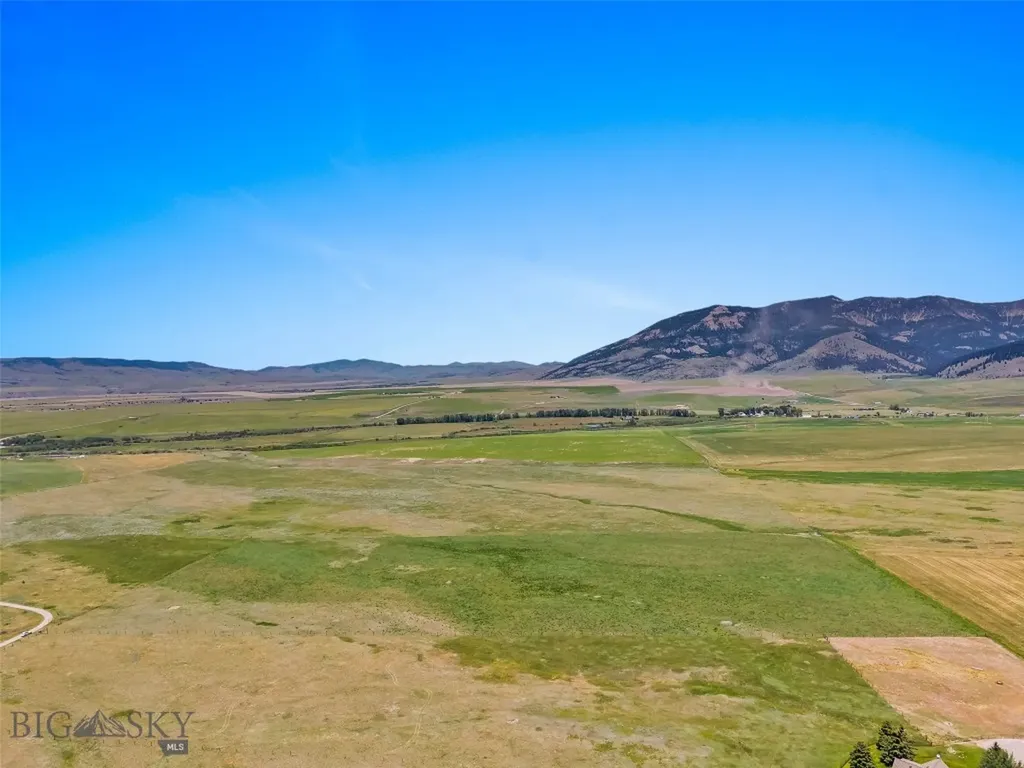 Tbd Brown Pony Trail Belgrade MT 59714