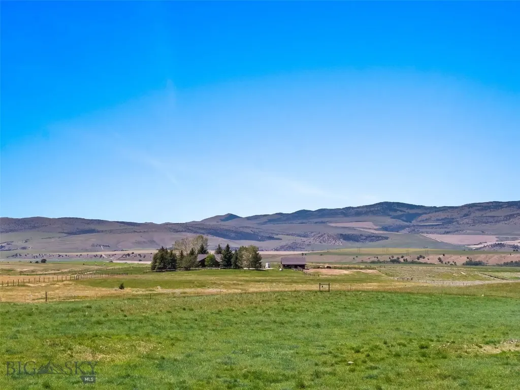 Tbd Brown Pony Trail Belgrade MT 59714