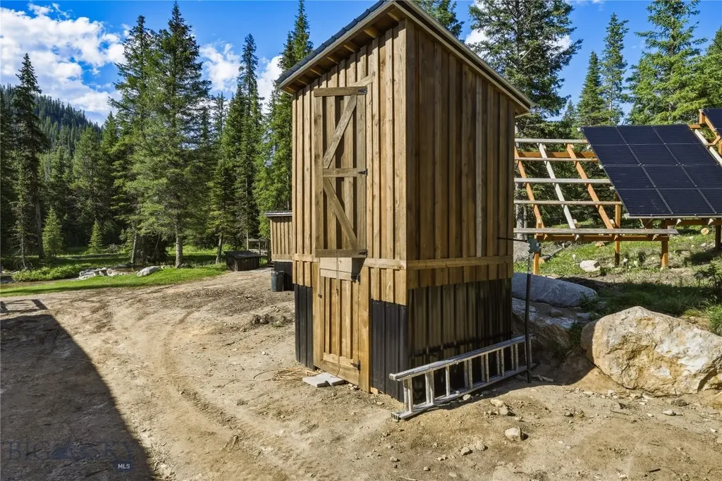 383 Red Lion Road Anaconda MT 59711