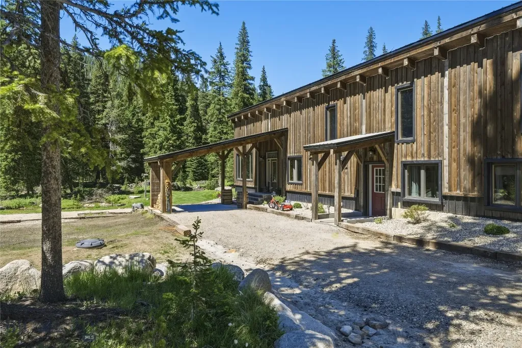 383 Red Lion Road Anaconda MT 59711