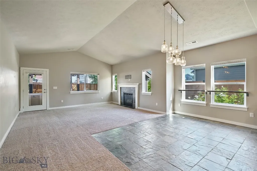 144 Valleyfire Lane Bozeman MT 59718
