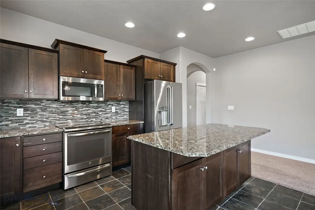 144 Valleyfire Lane Bozeman MT 59718