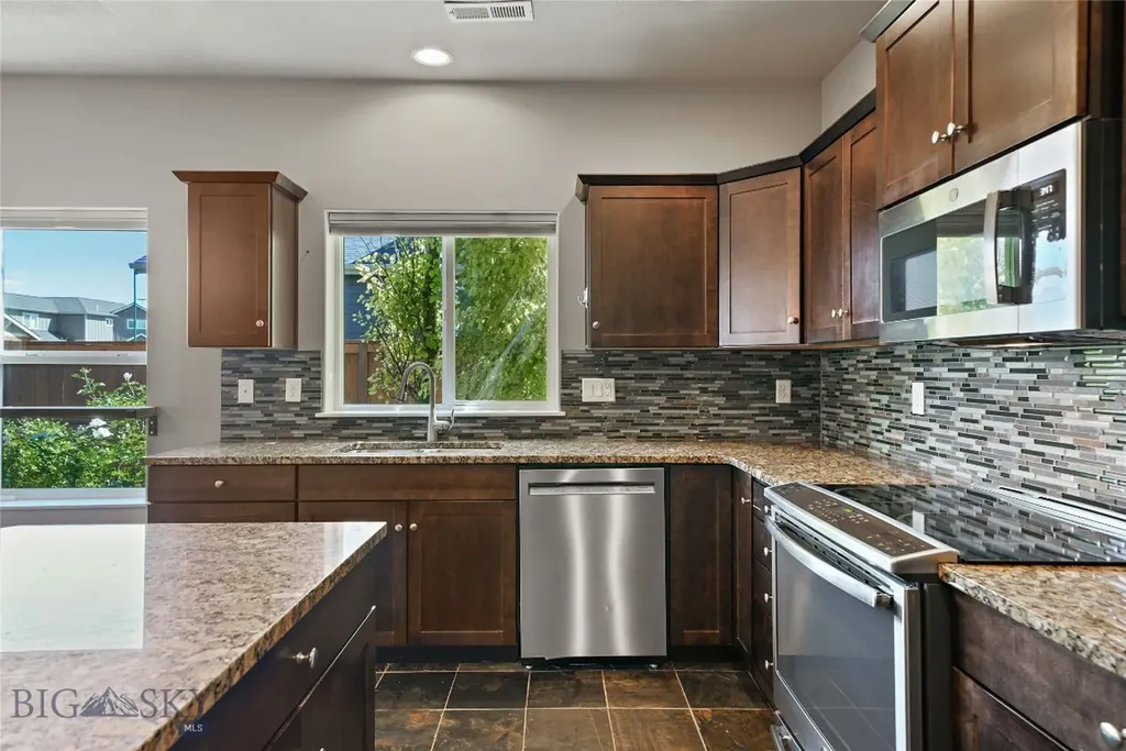 144 Valleyfire Lane Bozeman MT 59718