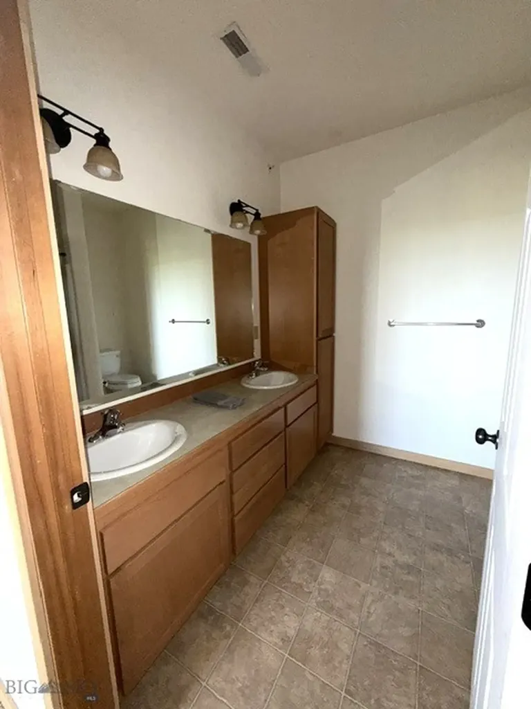 2221B Willow Drive Livingston MT 59047