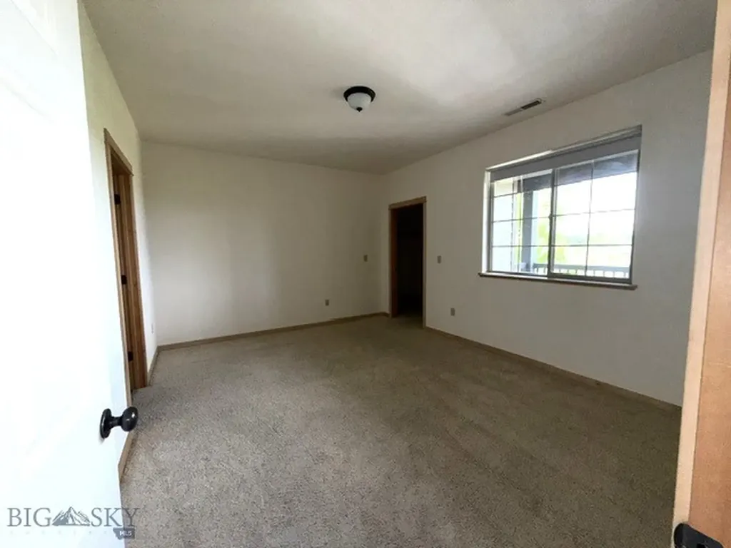 2221B Willow Drive Livingston MT 59047