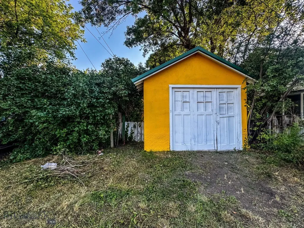 417 S Yellowstone Street Livingston MT 59047