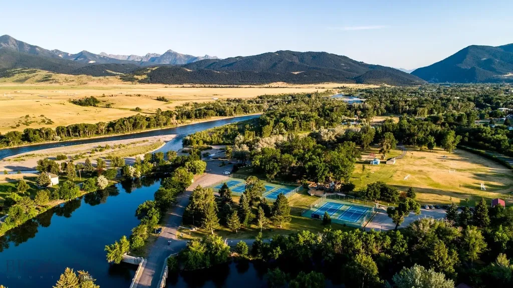 417 S Yellowstone Street Livingston MT 59047