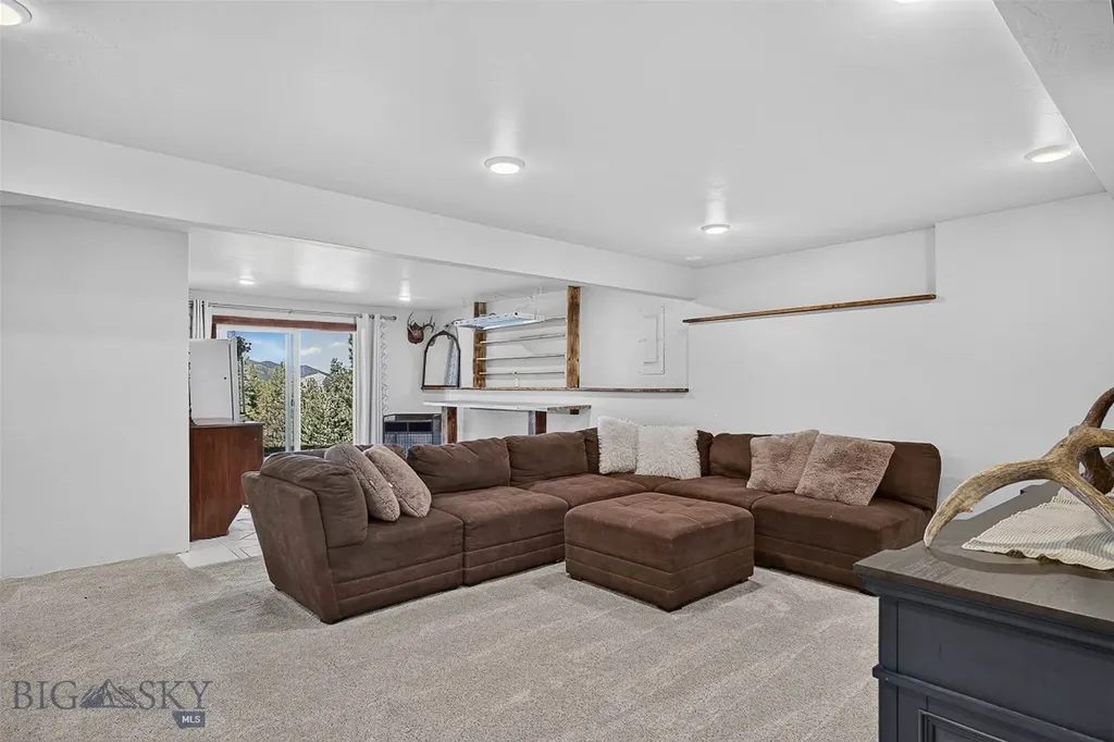 14 Evening Star Drive Clancy MT 59634