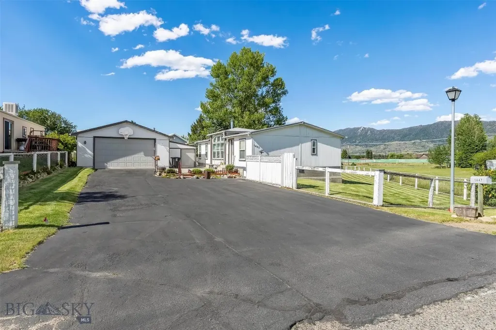 1447 Sunrise Lane Butte MT 59701