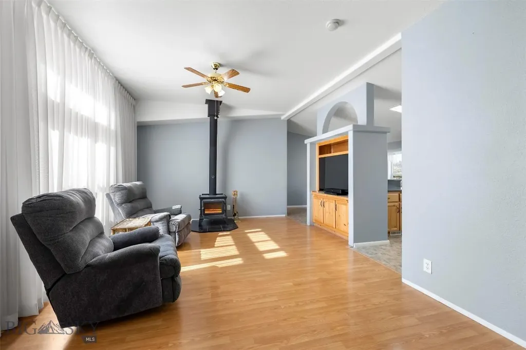 1447 Sunrise Lane Butte MT 59701