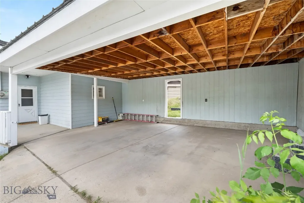 205 Toboggan Street Walkerville MT 59701