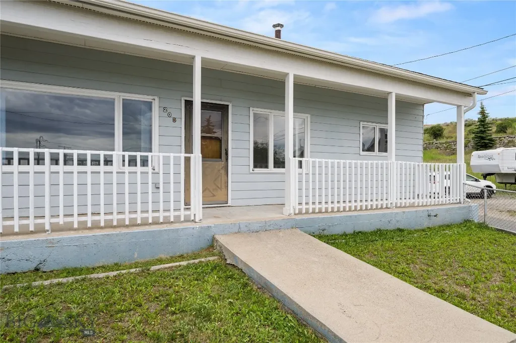 205 Toboggan Street Walkerville MT 59701