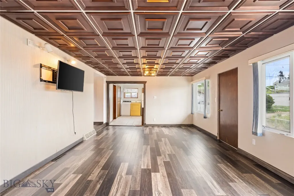 205 Toboggan Street Walkerville MT 59701