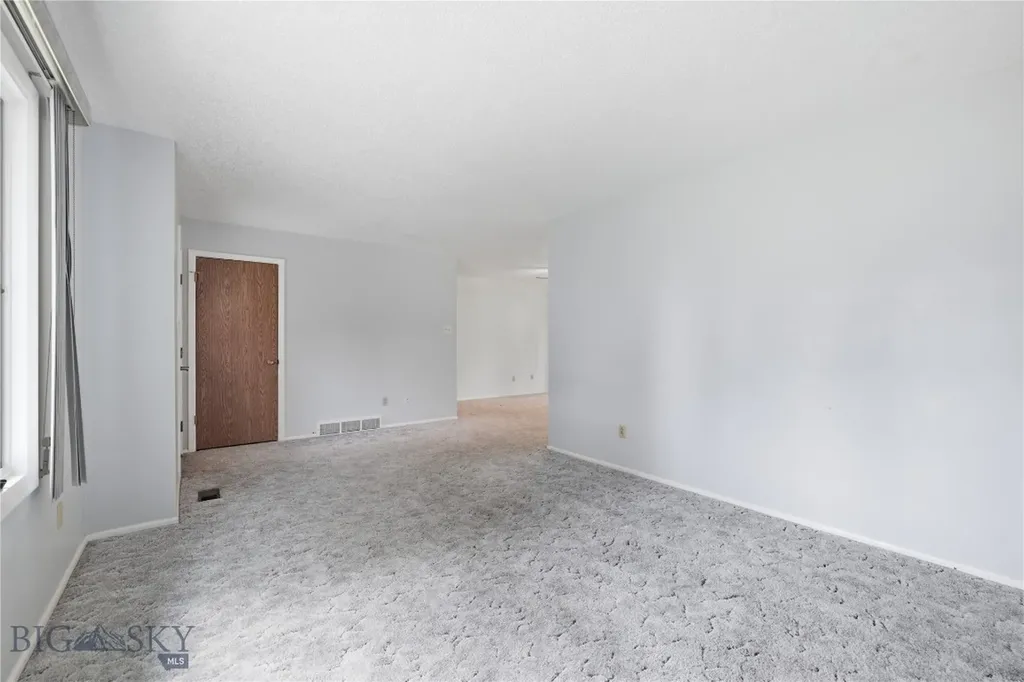 17 N Walnut Street Dillon MT 59725