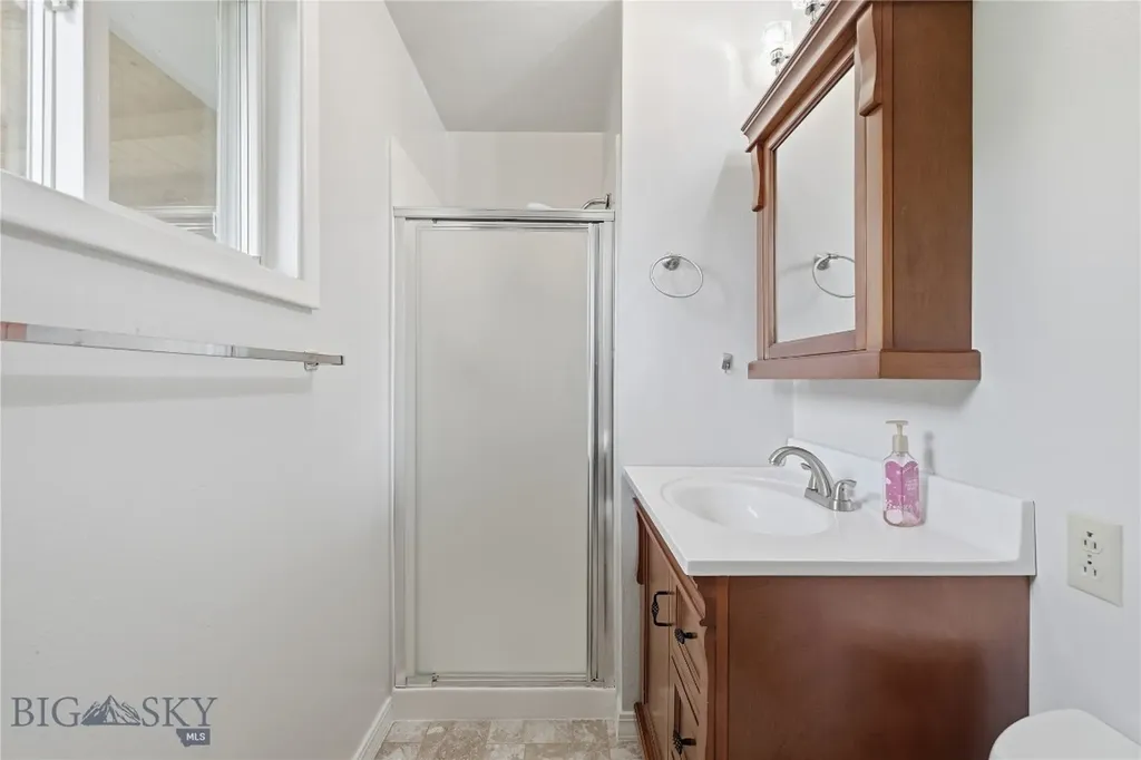 17 N Walnut Street Dillon MT 59725