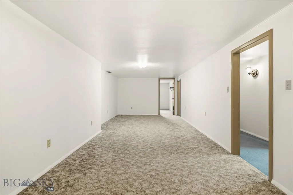 17 N Walnut Street Dillon MT 59725