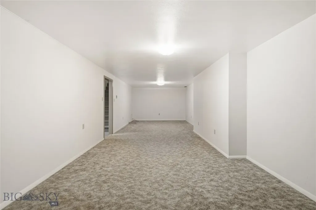17 N Walnut Street Dillon MT 59725
