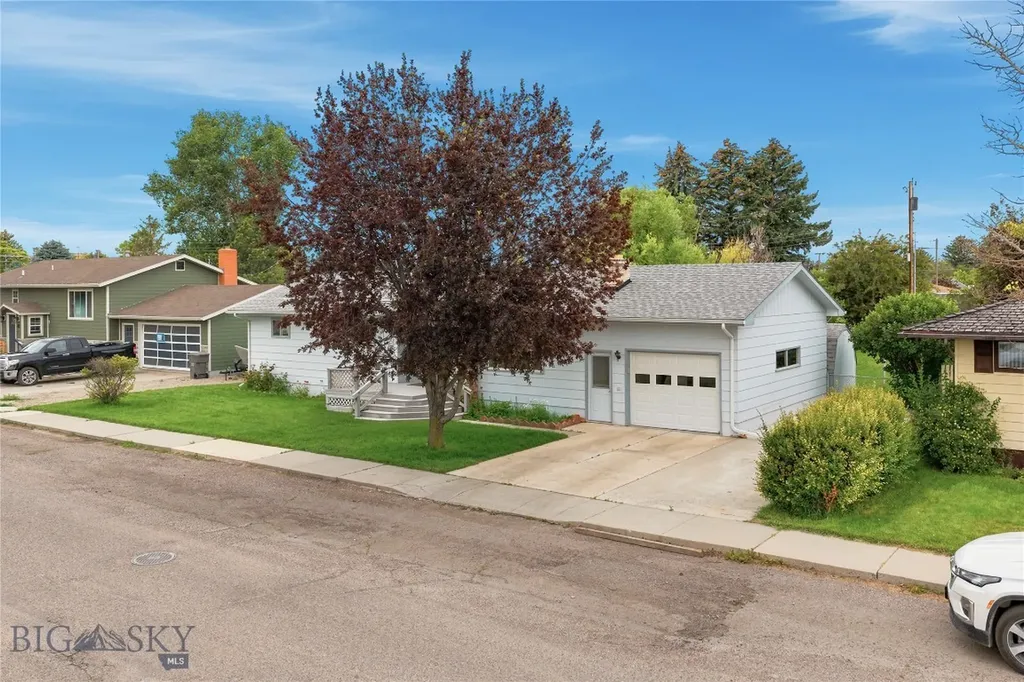 17 N Walnut Street Dillon MT 59725