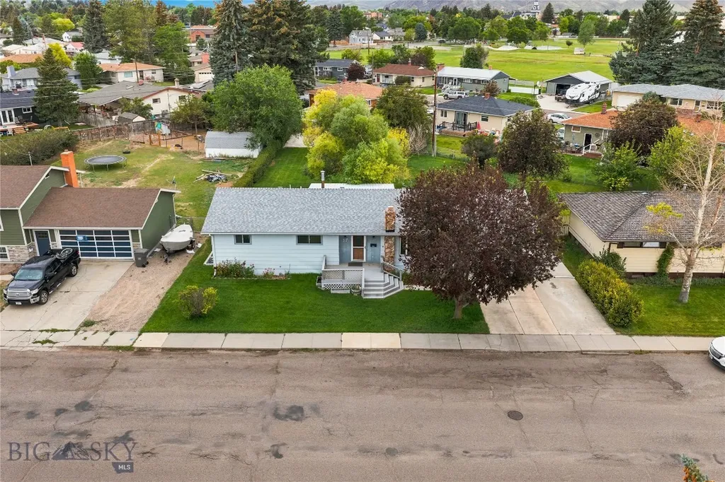 17 N Walnut Street Dillon MT 59725
