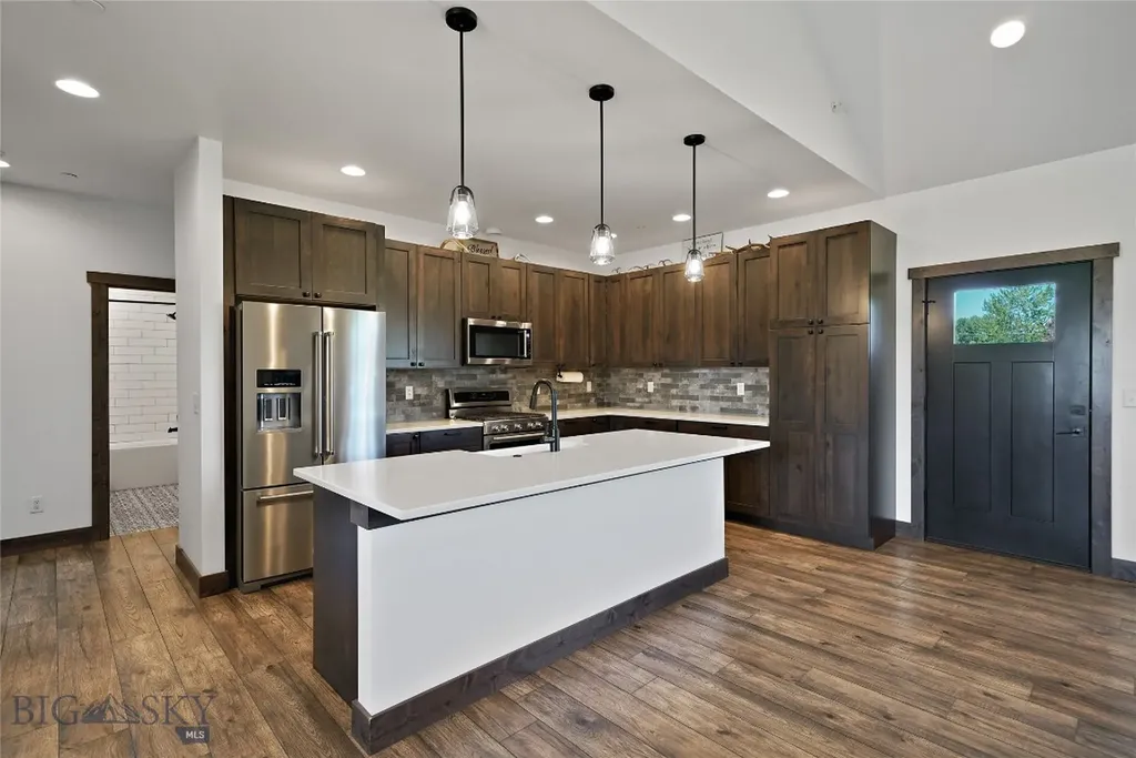 21 T Bird Lane Bozeman MT 59718