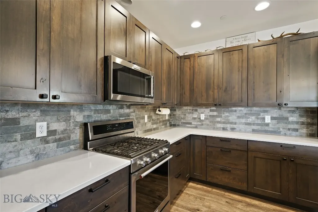 21 T Bird Lane Bozeman MT 59718
